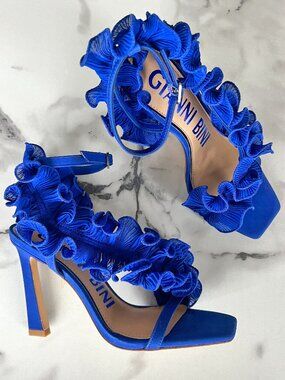 Gianni Bini NEW Blue Ruffle Sandal Heels Size 8